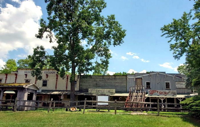 Stagecoach Stop - Web Listing (newer photo)